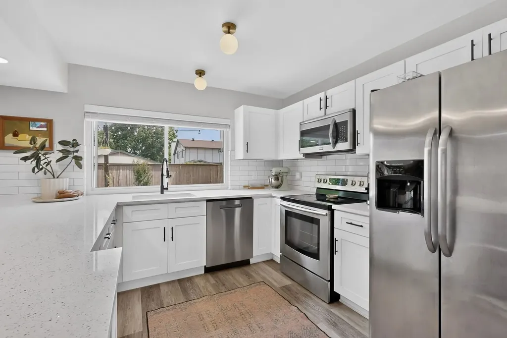 13 Grant Circle Richardson TX 75081