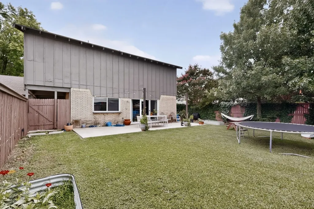13 Grant Circle Richardson TX 75081