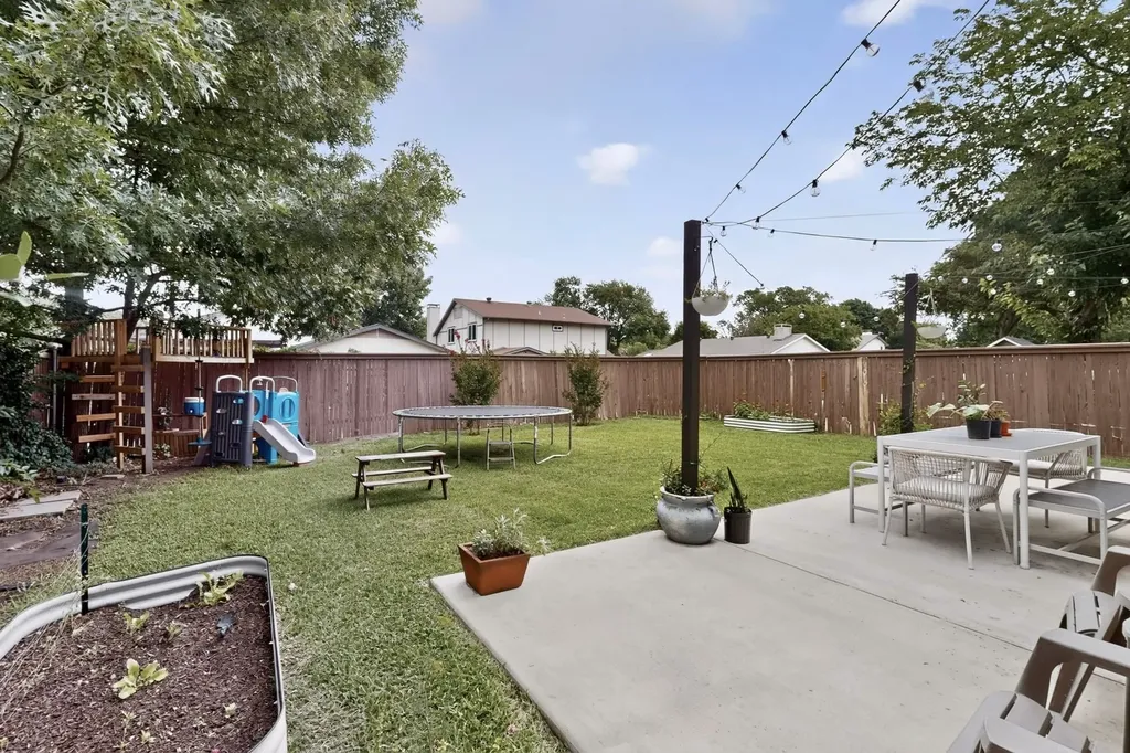 13 Grant Circle Richardson TX 75081