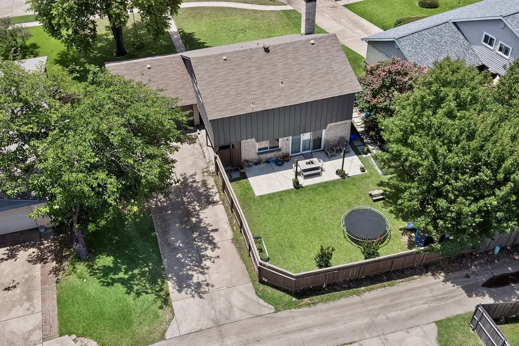 13 Grant Circle Richardson TX 75081