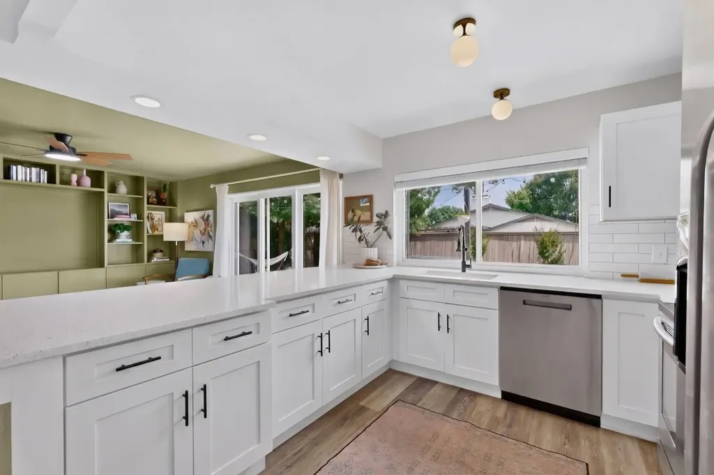 13 Grant Circle Richardson TX 75081