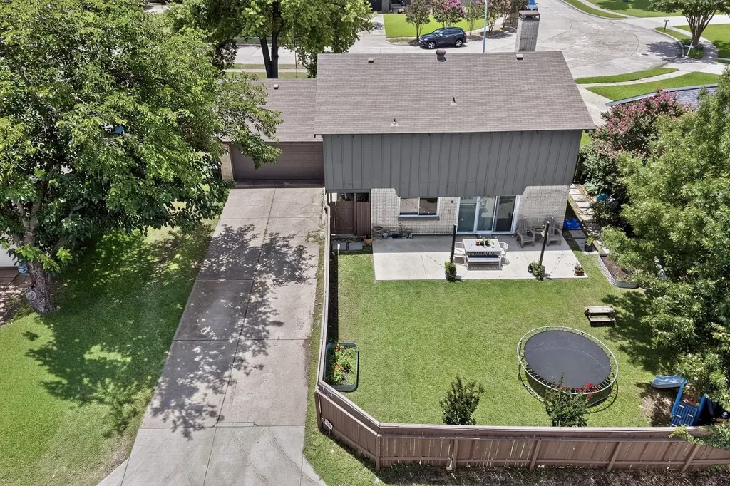 13 Grant Circle Richardson TX 75081