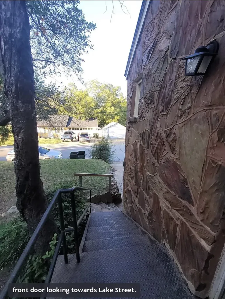 1120 S Donnybrook Avenue Tyler TX 75701
