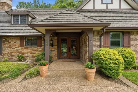3805 Hollow Creek Road Benbrook TX 76116