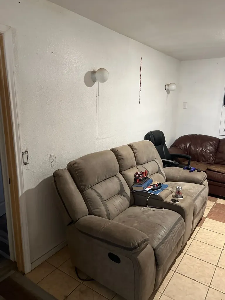 908 Fir Street Plainview TX 79072