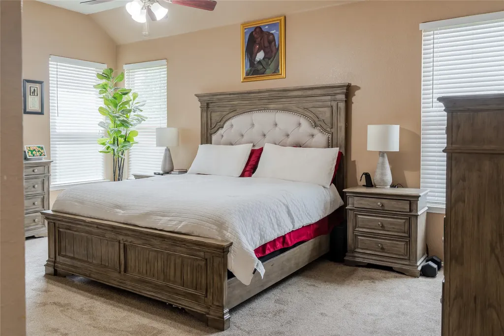 419 Kingfisher Lane Arlington TX 76002