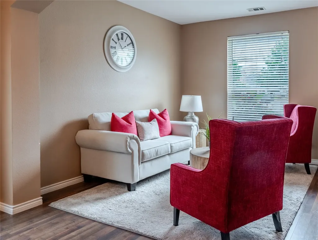 419 Kingfisher Lane Arlington TX 76002