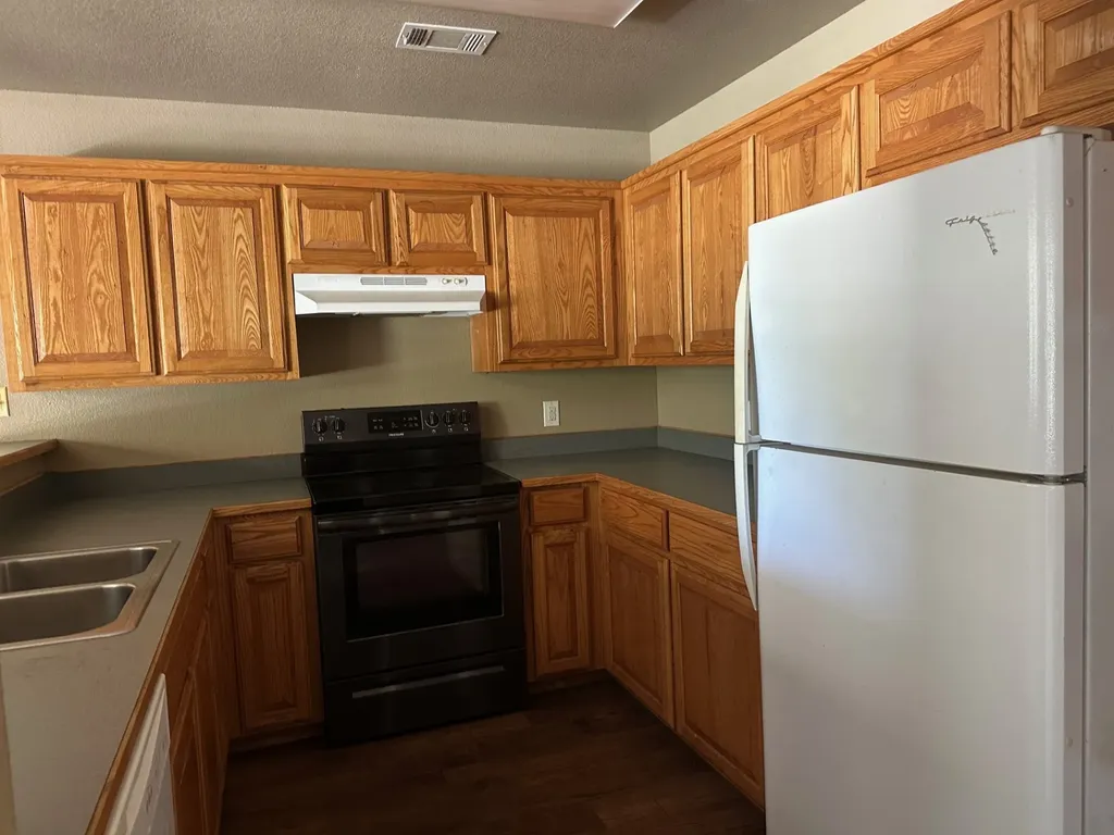 10910 Shady Oaks Drive Runaway Bay TX 76426