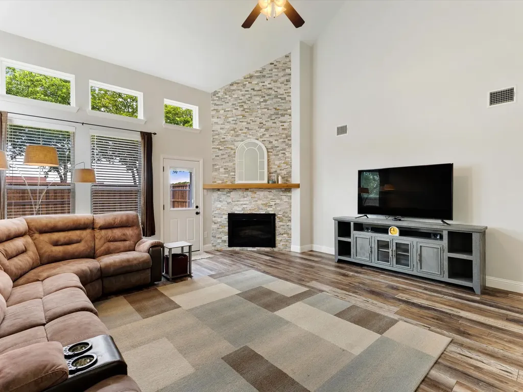12038 Gonzales Drive Frisco TX 75035
