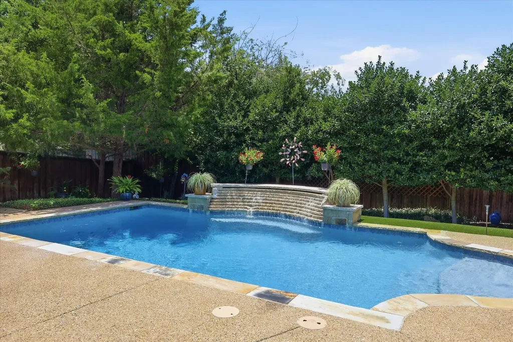6800 Whittier Lane Colleyville TX 76034