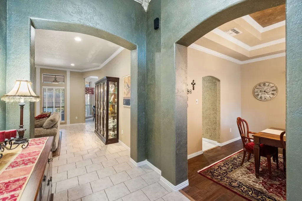 8945 Kingston Court North Richland Hills TX 76182