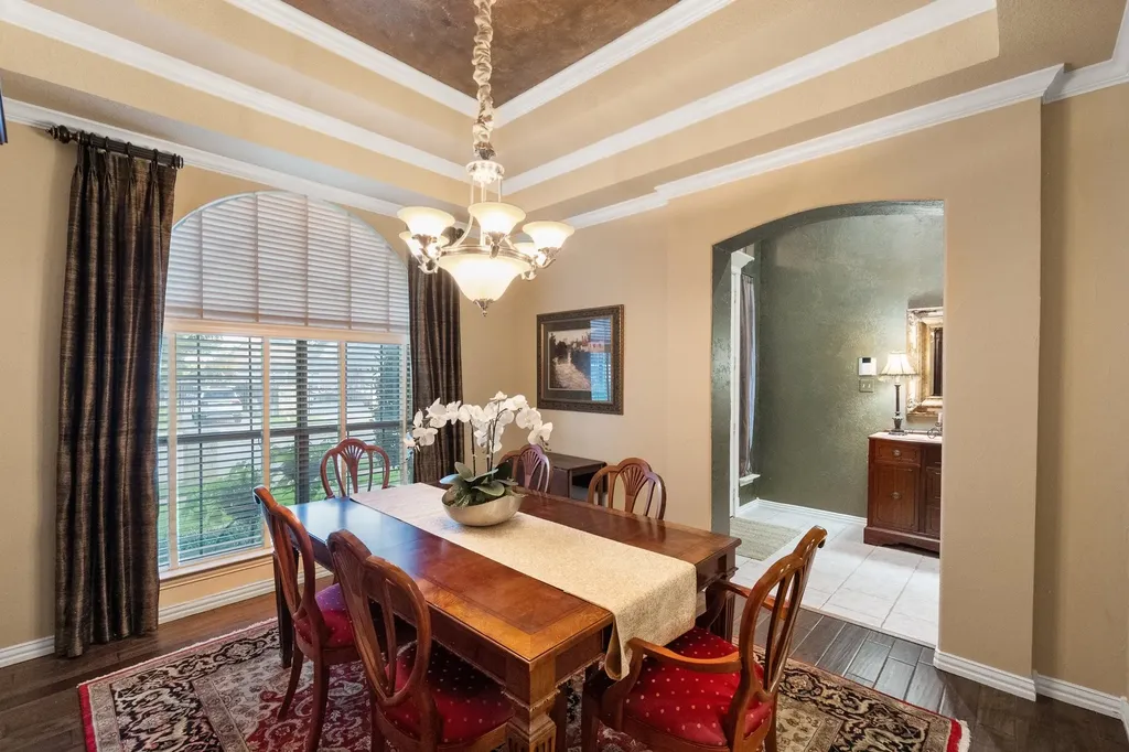 8945 Kingston Court North Richland Hills TX 76182