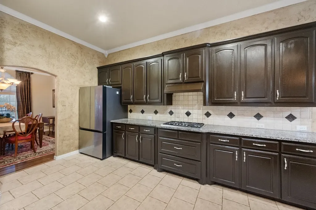 8945 Kingston Court North Richland Hills TX 76182