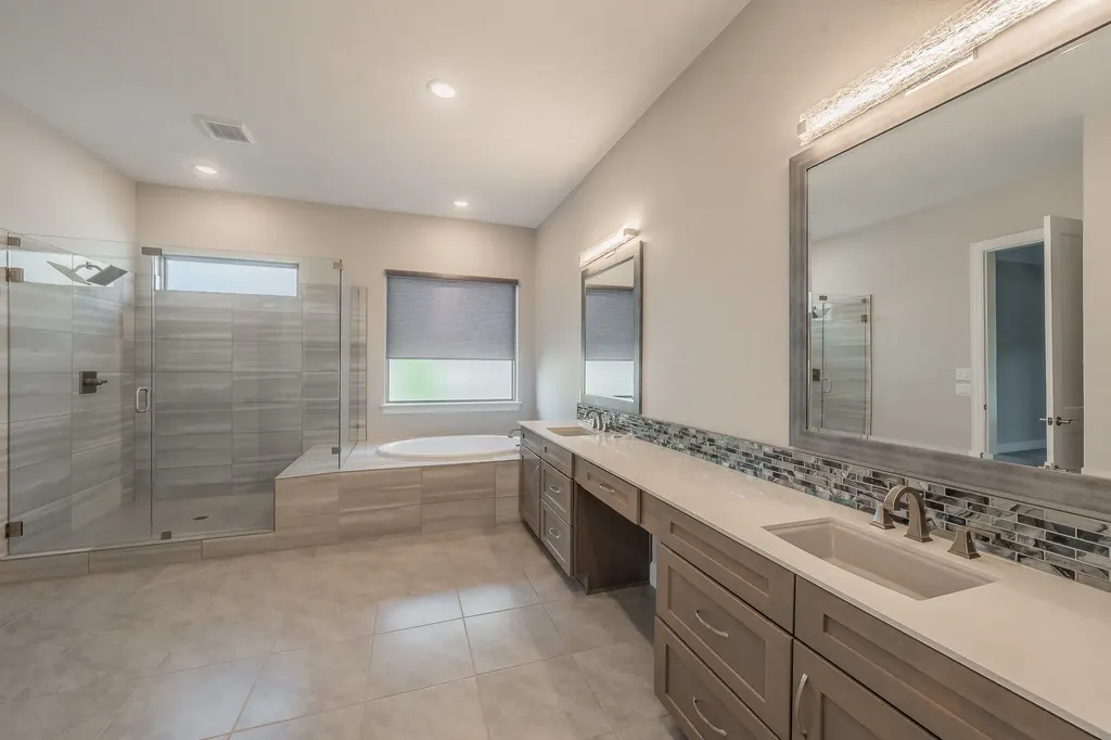 12417 Blue Granite Drive Denton TX 76207
