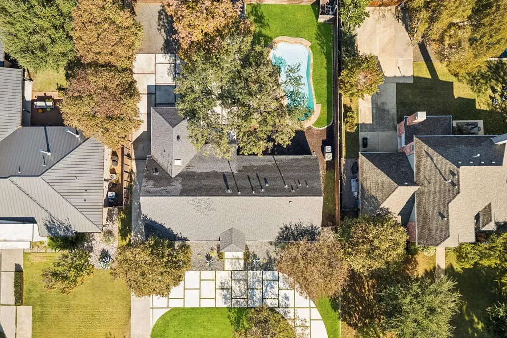 4863 Allencrest Lane Dallas TX 75244