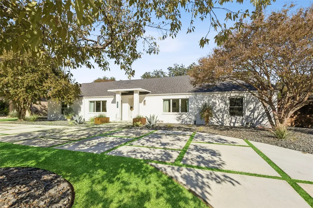 4863 Allencrest Lane Dallas TX 75244