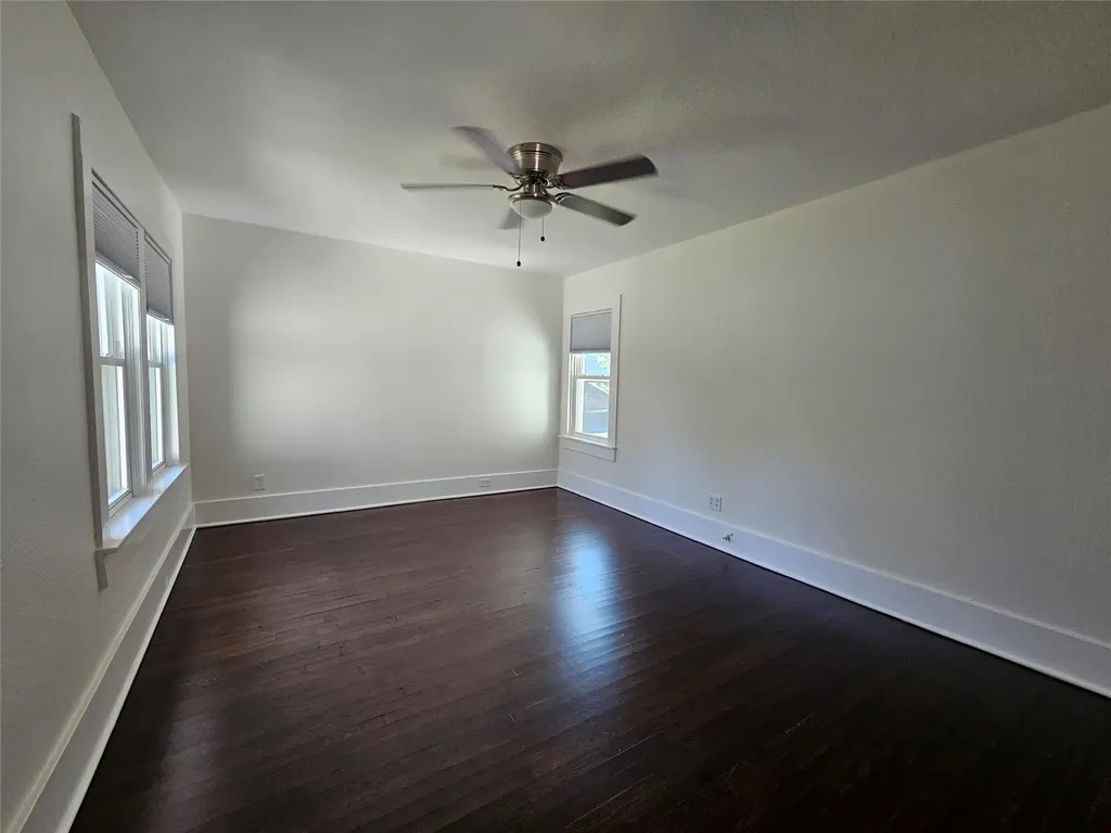806 W Spring Street Weatherford TX 76086
