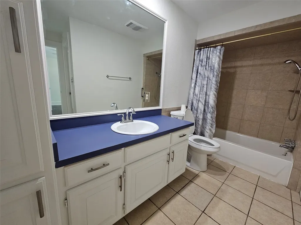 806 W Spring Street Weatherford TX 76086