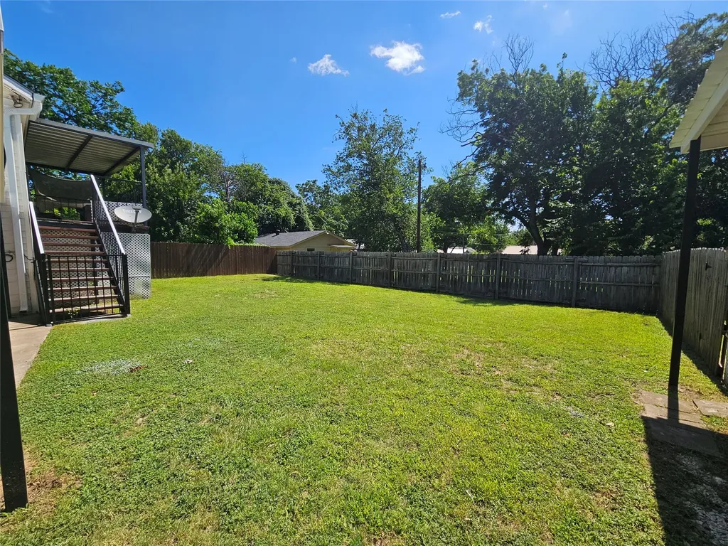 806 W Spring Street Weatherford TX 76086