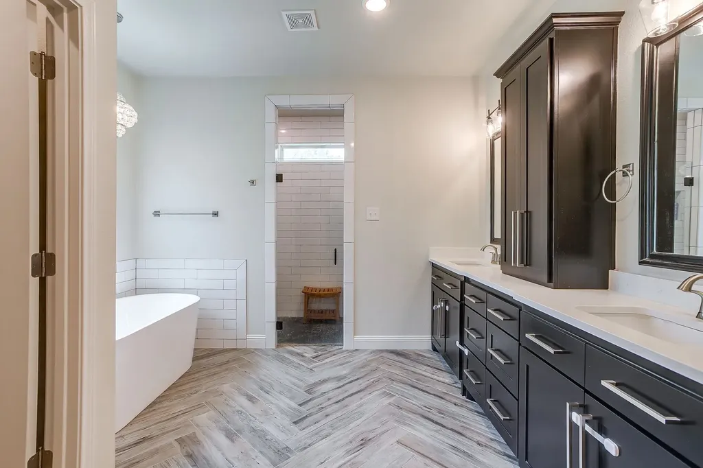1024 Sky Road Weatherford TX 76087