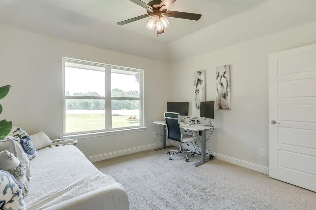 1024 Sky Road Weatherford TX 76087