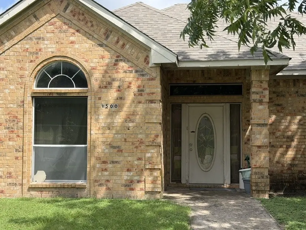 1500 E 6th Avenue Corsicana TX 75110