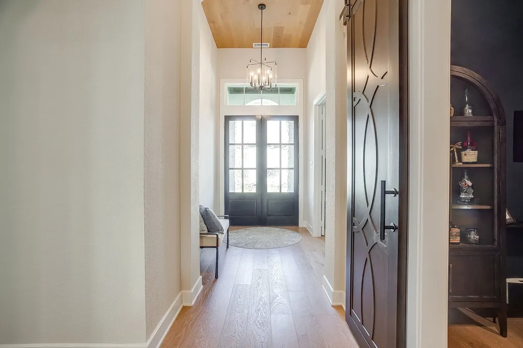 2137 Rolling Oaks Drive Fort Worth TX 76008