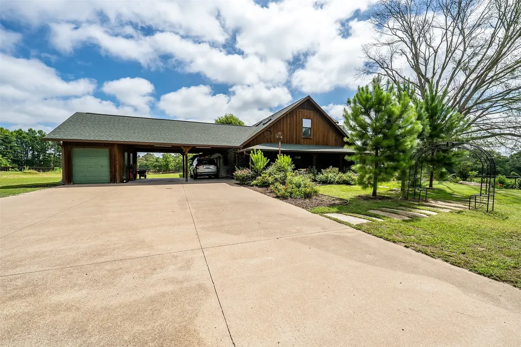 15753 County Road 223 Tyler TX 75707