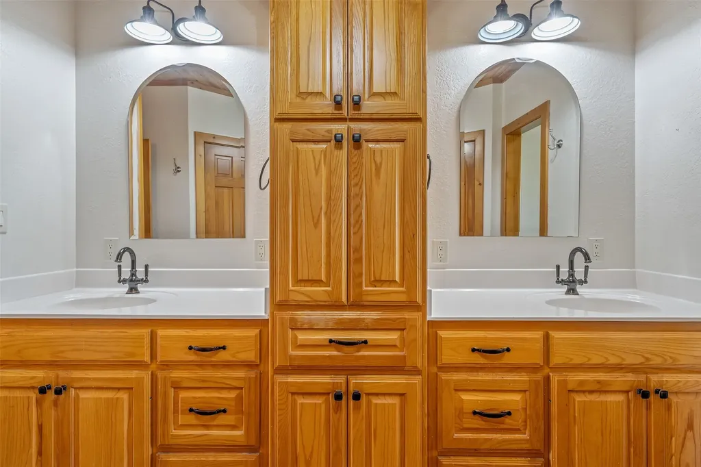 15753 County Road 223 Tyler TX 75707