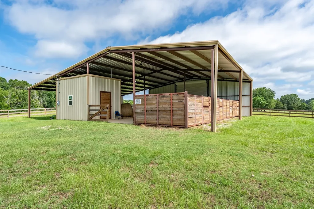 15753 County Road 223 Tyler TX 75707