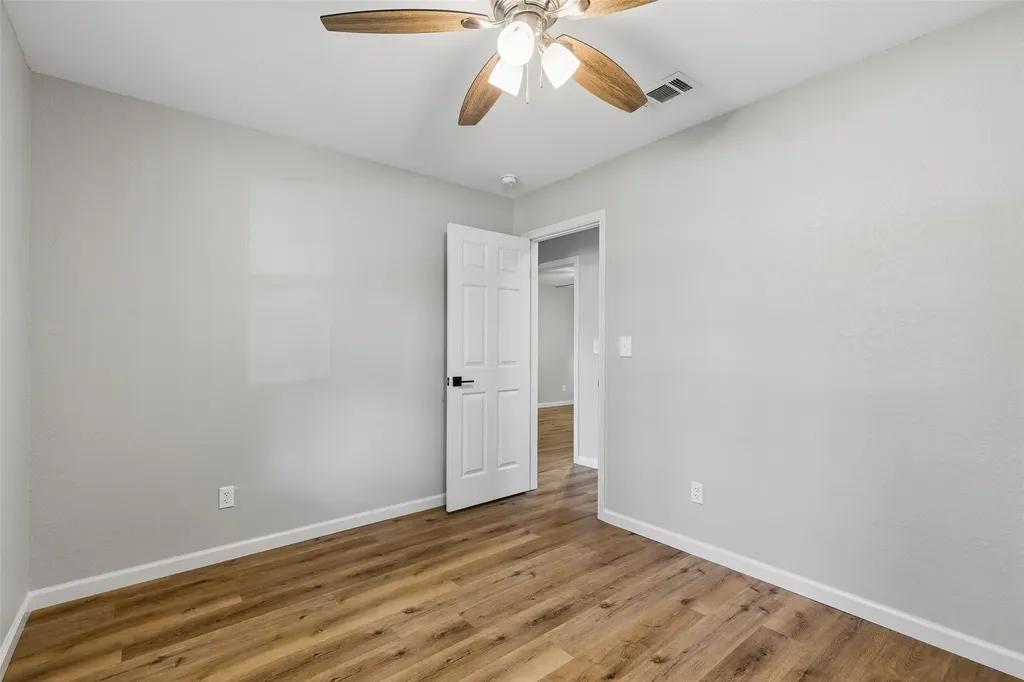 902 Melanie Lane Keene TX 76059