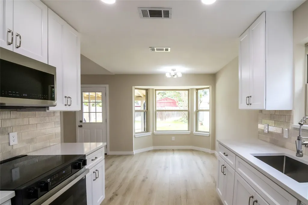 8237 Saint Patrick Street North Richland Hills TX 76180