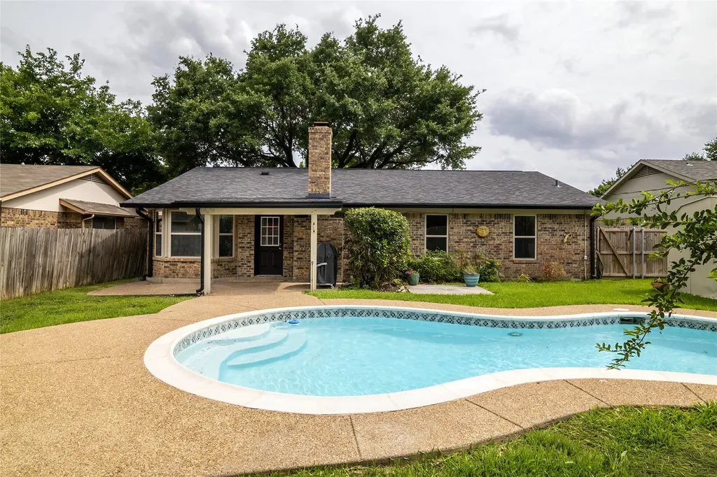 8237 Saint Patrick Street North Richland Hills TX 76180