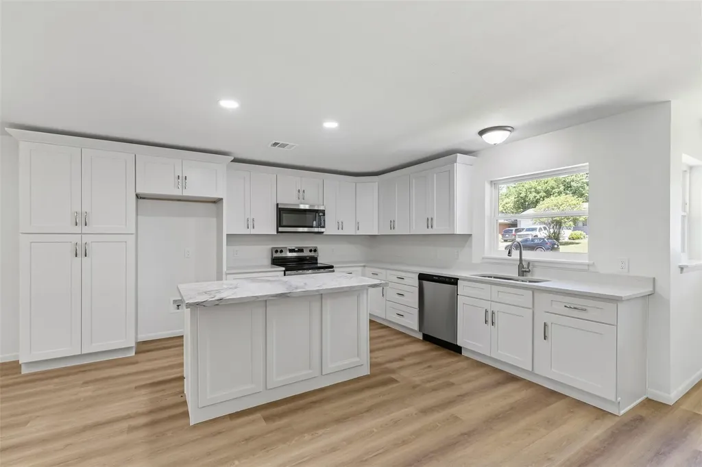 7009 Overhill Road Fort Worth TX 76116