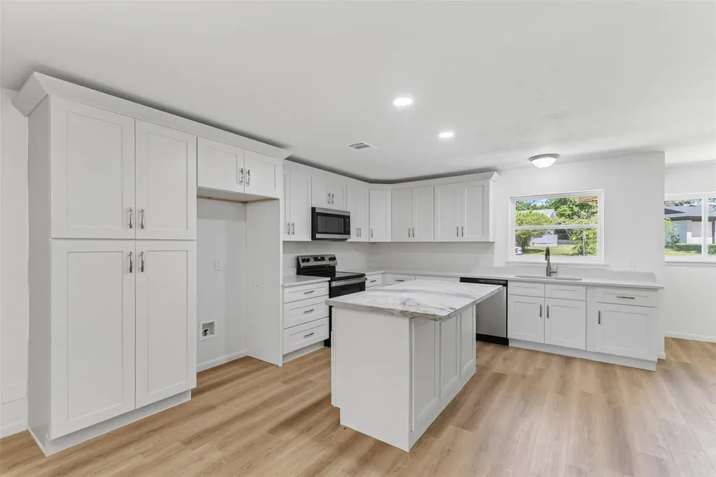7009 Overhill Road Fort Worth TX 76116
