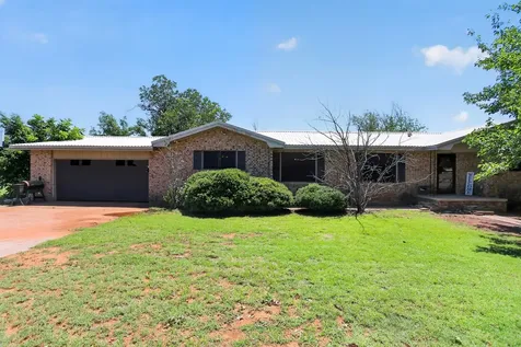115 Adeeba Lane Childress TX 79201