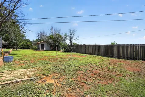 115 Adeeba Lane Childress TX 79201