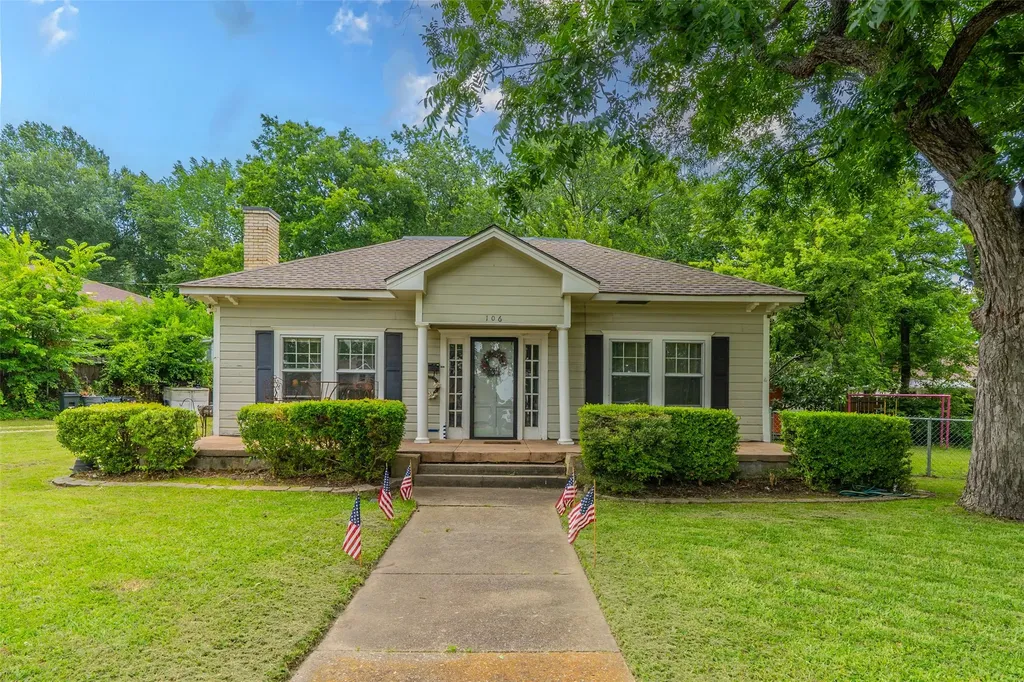 106 Walnut Street Terrell TX 75160