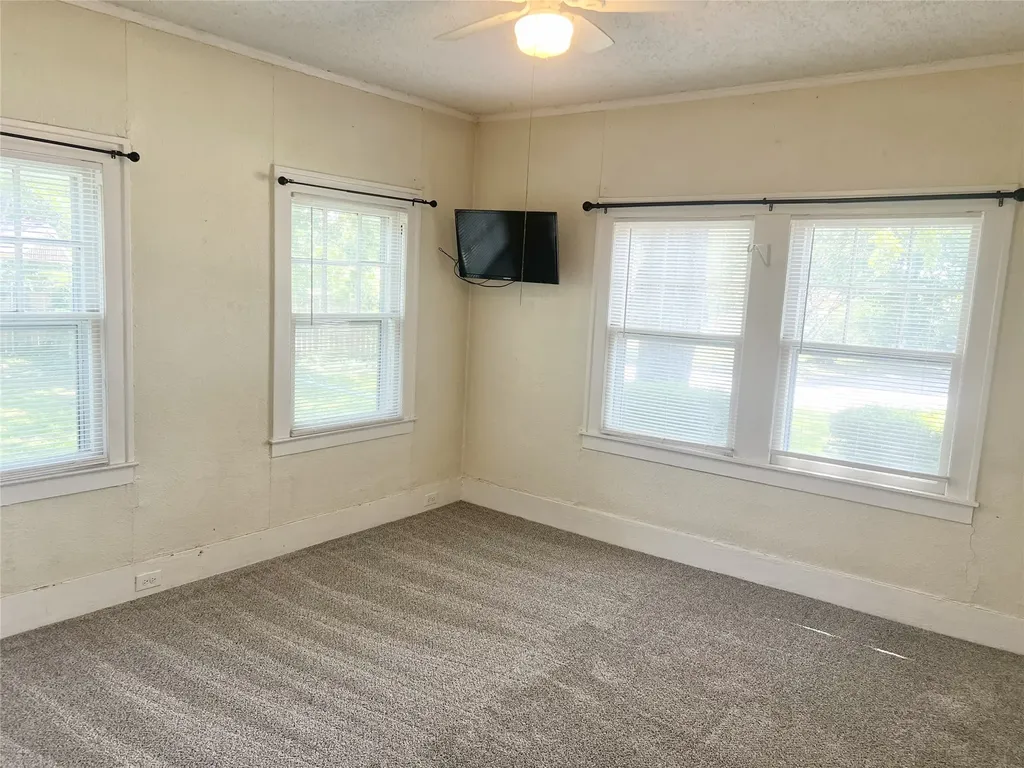 106 Walnut Street Terrell TX 75160