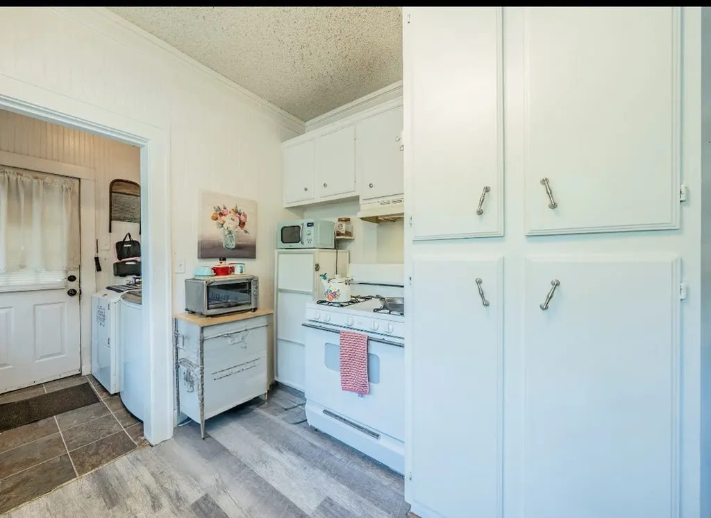 106 Walnut Street Terrell TX 75160