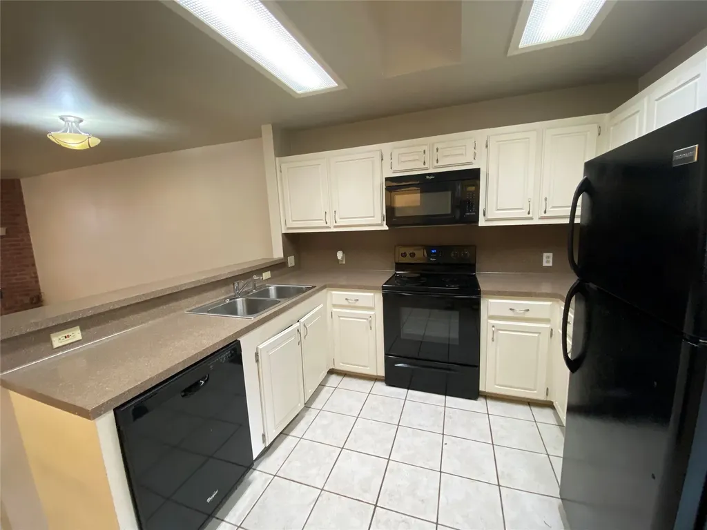 3241 Lexington Drive Tyler TX 75701