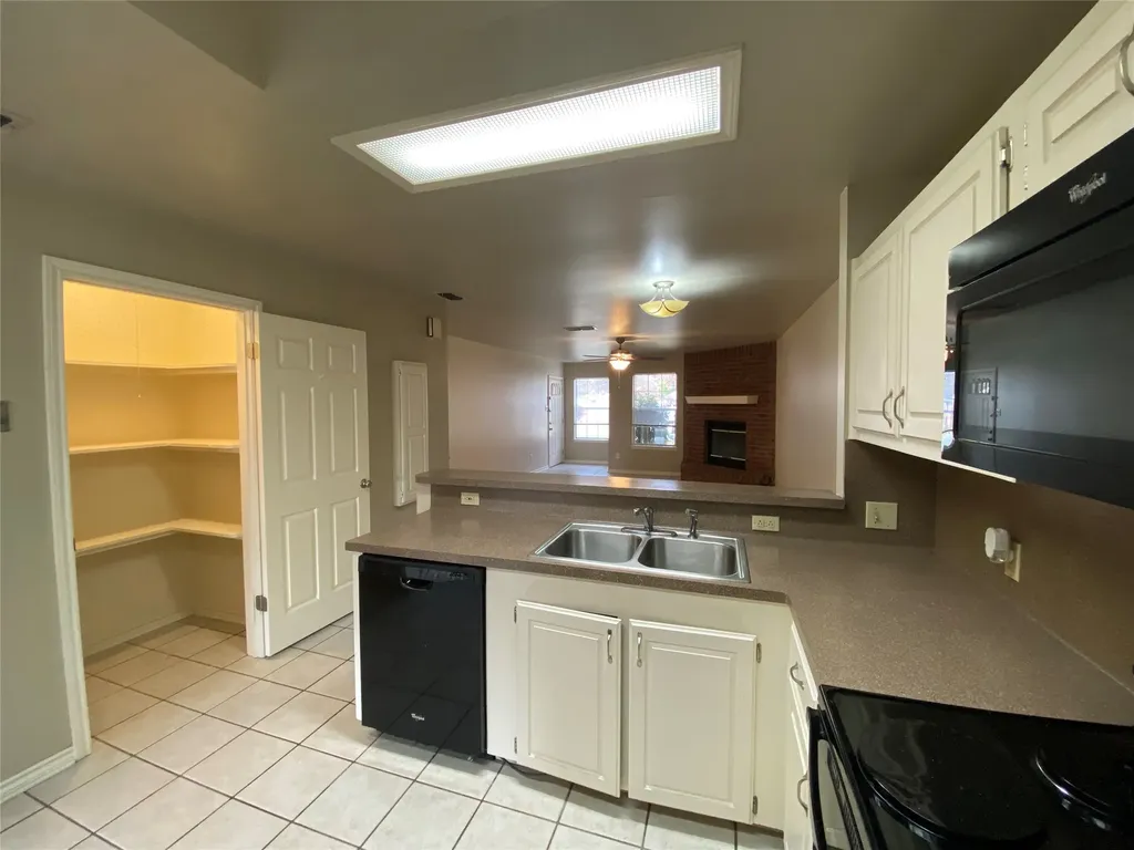 3241 Lexington Drive Tyler TX 75701