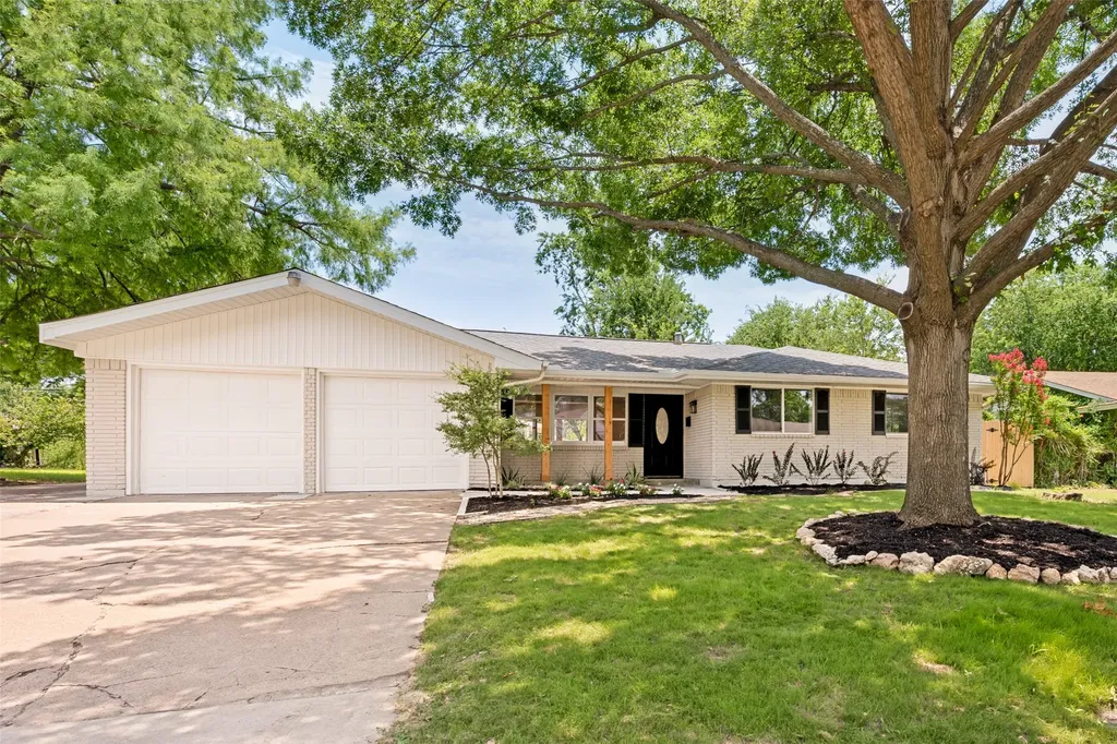 1717 Monaco Drive Arlington TX 76010