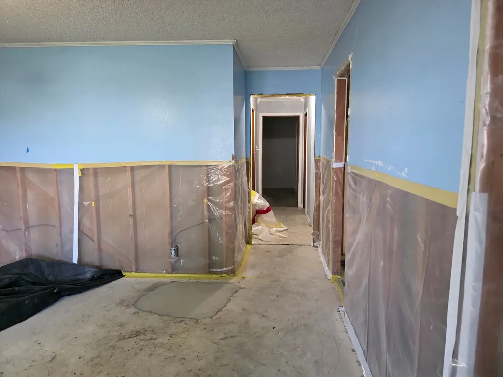 204 Fordyce Street Barry TX 75102