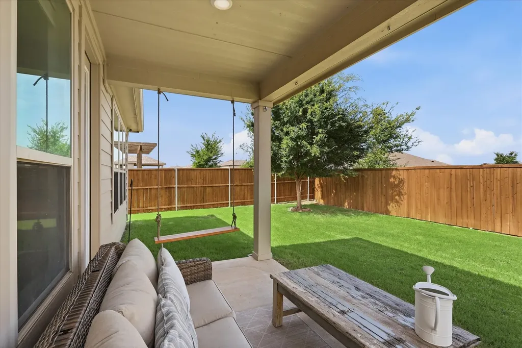 2609 Wayne Avenue Aubrey TX 76227