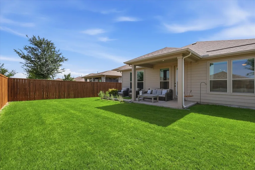 2609 Wayne Avenue Aubrey TX 76227