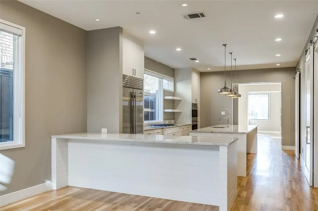 4147 Prescott Avenue Dallas TX 75219