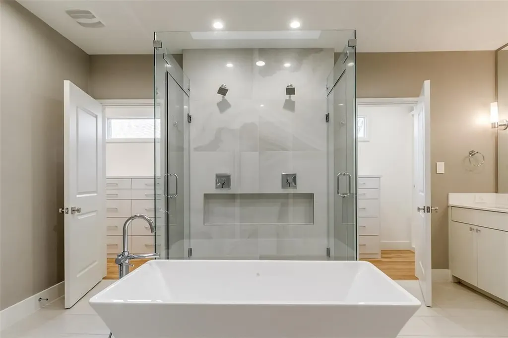 4147 Prescott Avenue Dallas TX 75219