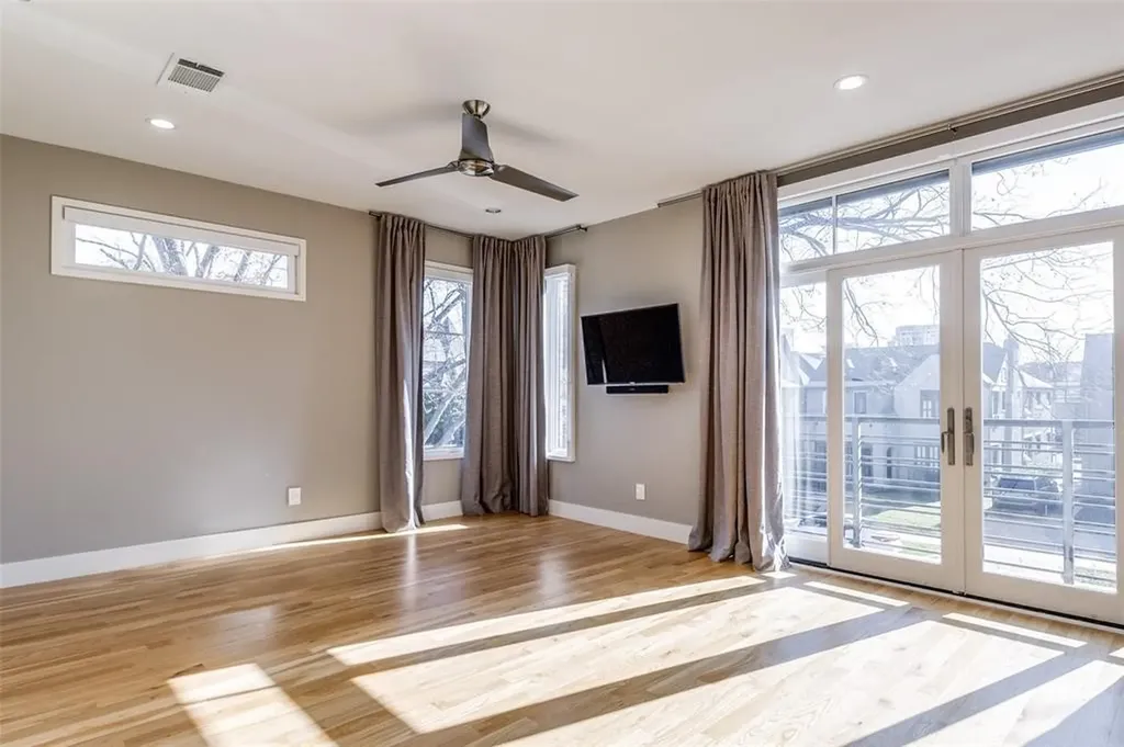 4147 Prescott Avenue Dallas TX 75219