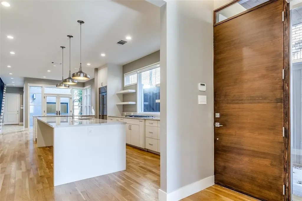 4147 Prescott Avenue Dallas TX 75219